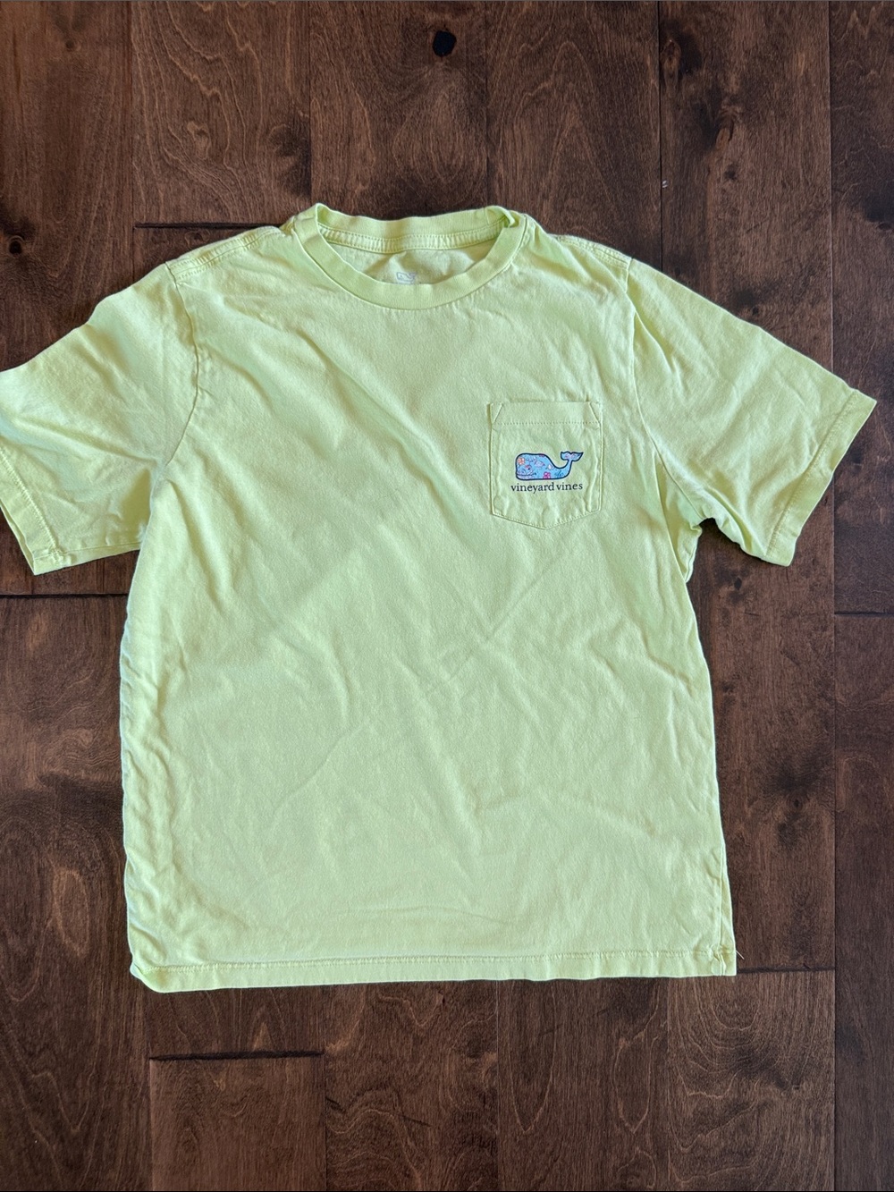 Girls M Vineyard Vines Kids Yellow Pocket Tee with Whale Logo